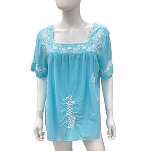 Lilly Pulitzer Top Women’s Size L 100% Cotton Short Sleeve Embroidered Aqua Blue